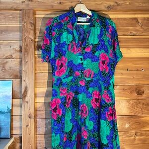 Caroline Wells Floral Dress | vintage size 8